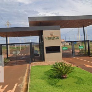 Terreno no Condomínio Veredas